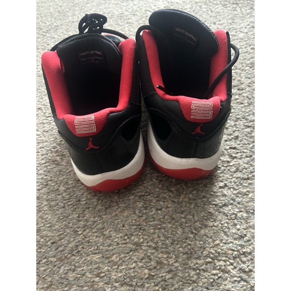 Jordan 11 Bred lows - Picture 4 of 6